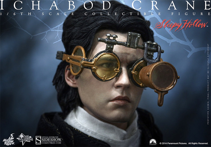 Illustration for article titled Hot Toys' Ichabod Crane Perfectly Captures Depp's Perpetual Confusion